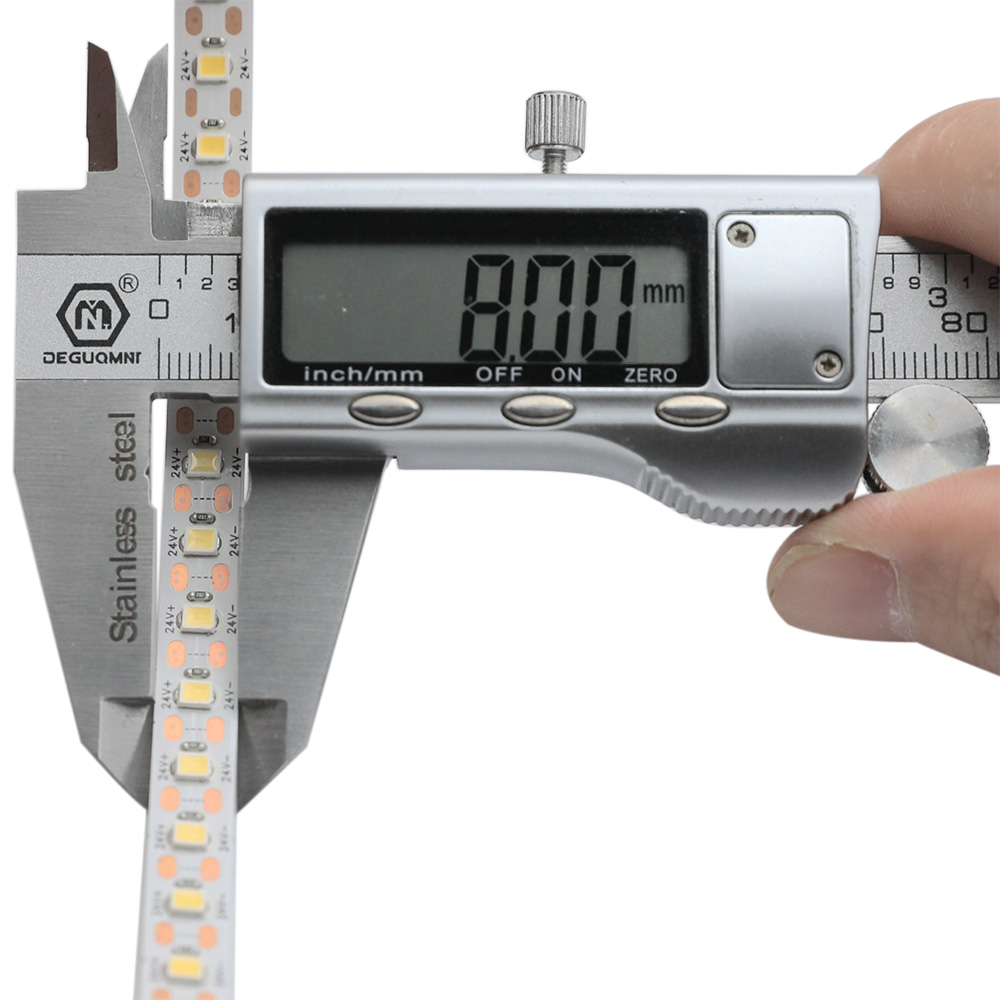 DC24V 2835SMD 600LEDs 8mm White LED Light Strip DC24V 2835SMD 600LEDs 8mm White LED Light Strip